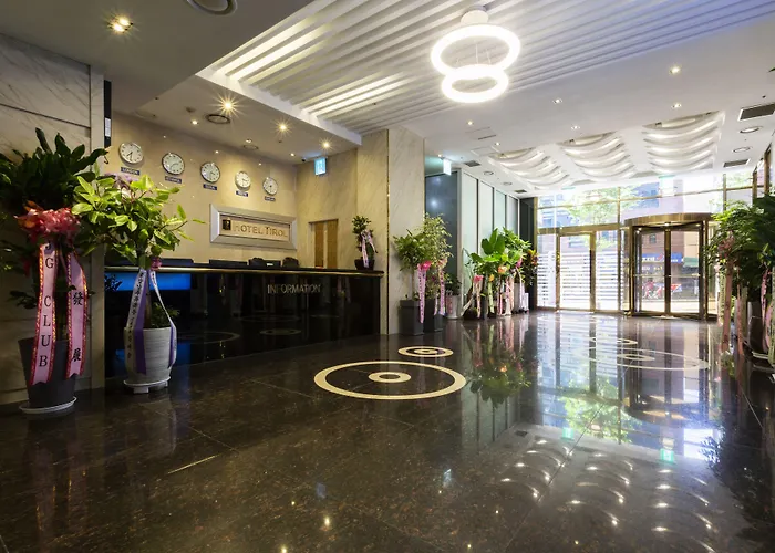 Tirol Hotel 3*