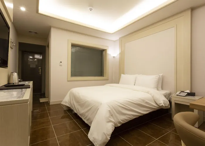 Hotel Tirol Seul